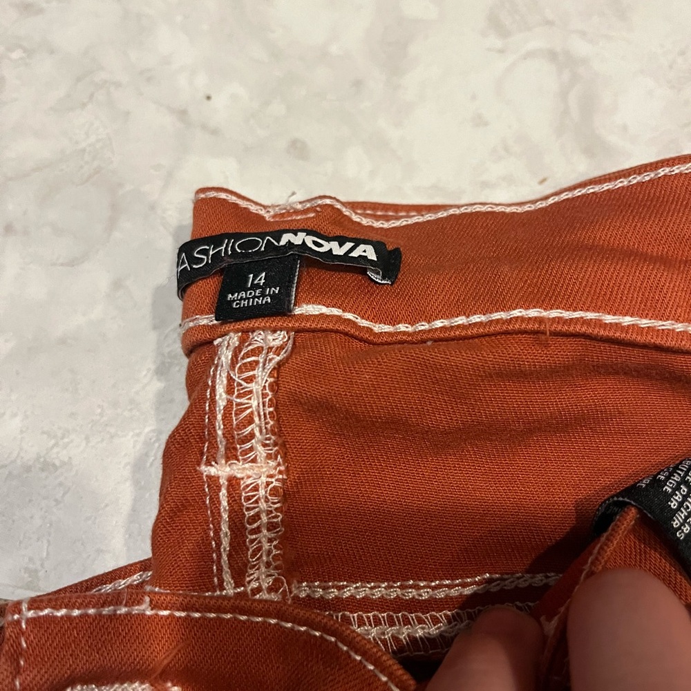Fashion Nova pants - Picture 6 of 8